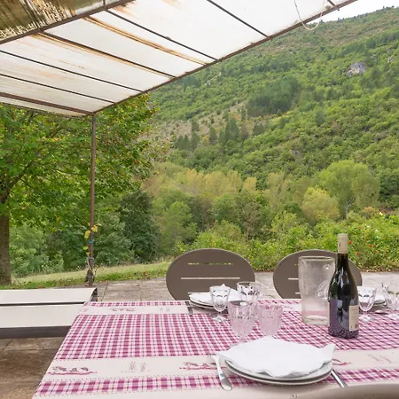 De Pratpanoul 3 Epis 4/6 Pers A Quezac (Lozere)