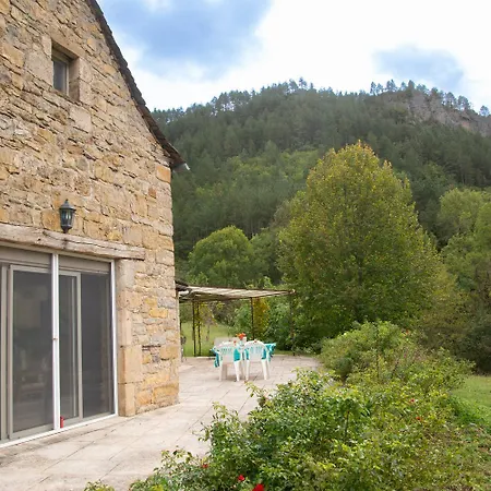 De Pratpanoul 3 Epis 4/6 Pers A Quezac (Lozere)